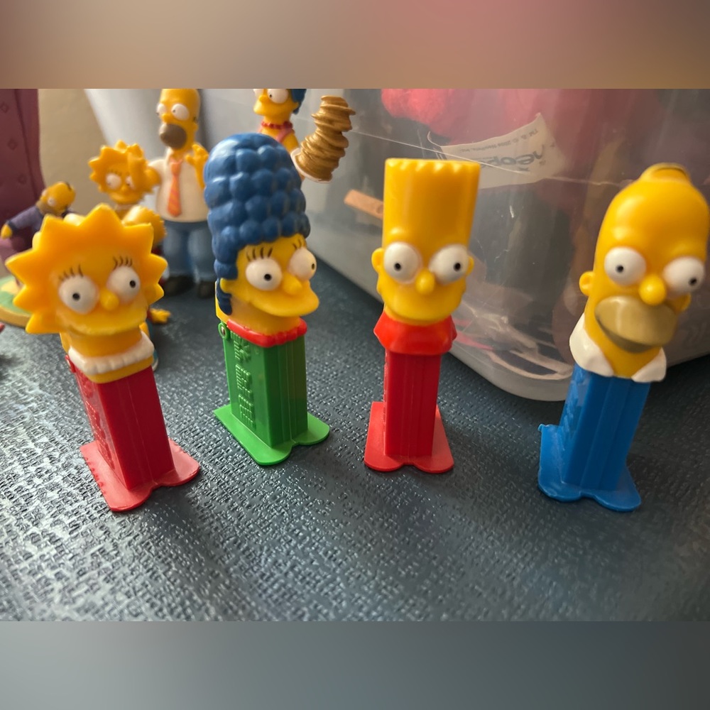Simpsons Pez despensers
